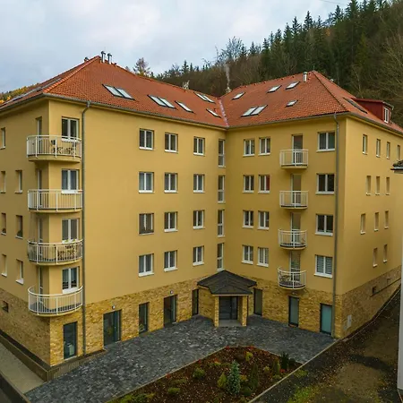 Forest With Sauna Apartamento