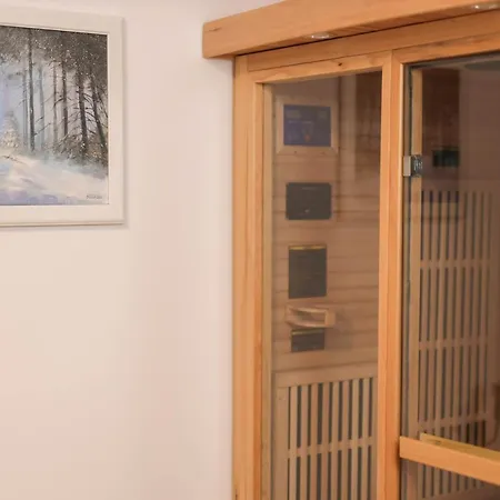 公寓 Forest With Sauna 亚希莫夫