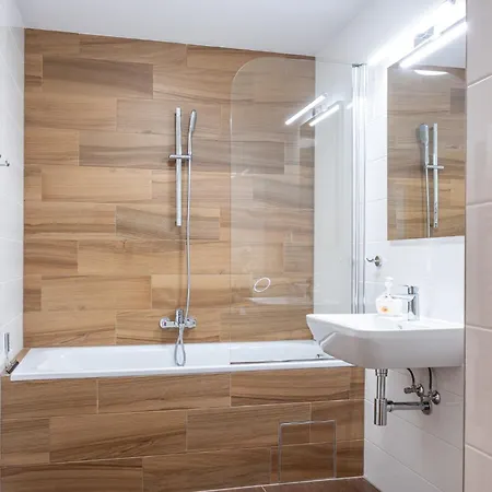 Forest With Sauna * ياخيموف